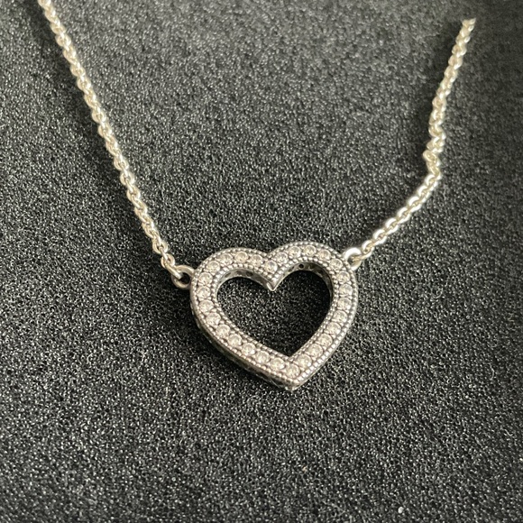 Pandora Silver Heart Pendant Necklace - Picture 2 of 4